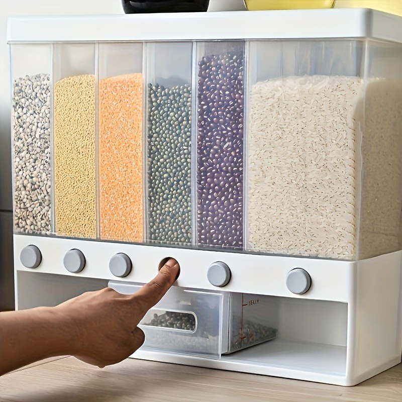 Durable food containers - airtight, large capacity, ideal for storing grains.